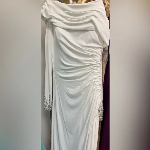 Mac Duggal Size 8 Beaded Cuff Drop Shoulder Faux Wrap White Gown. - Picture 12 of 15